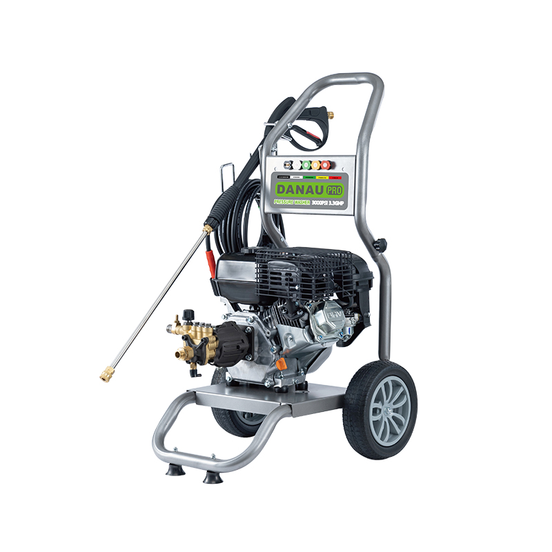 Máy phun rửa áp lực xăng DCAA-19/11JB 2800PSI